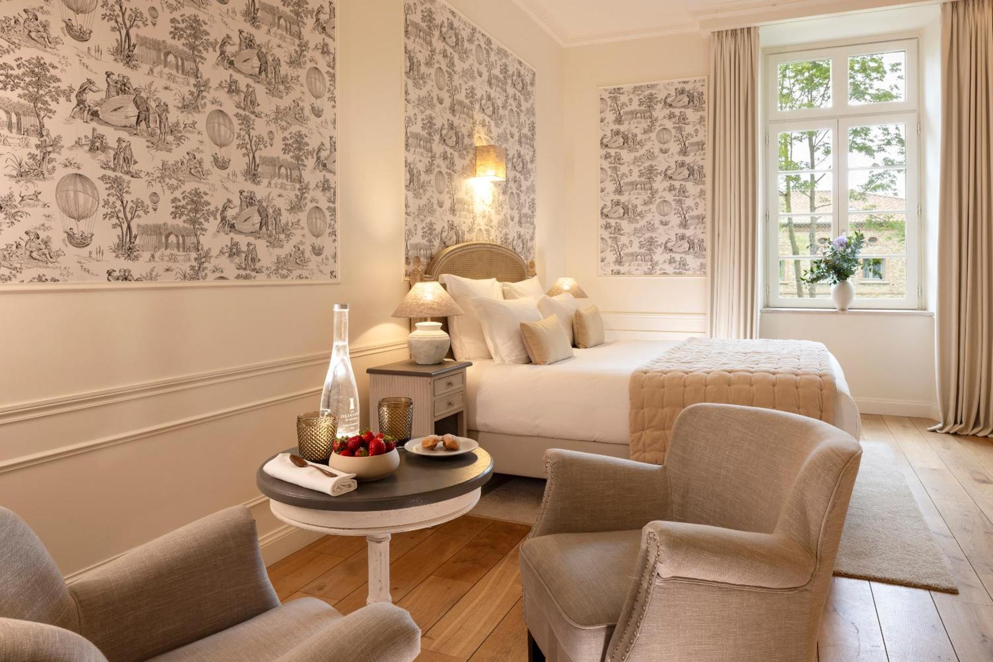 Chateau Les Oliviers De Salettes Charols Bagian luar foto