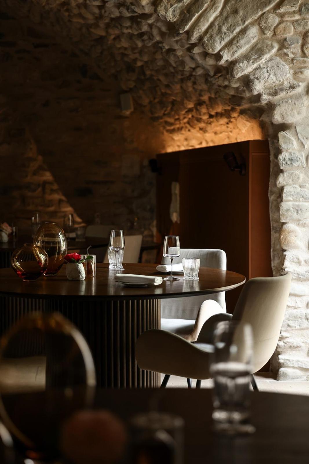 Chateau Les Oliviers De Salettes Charols Bagian luar foto